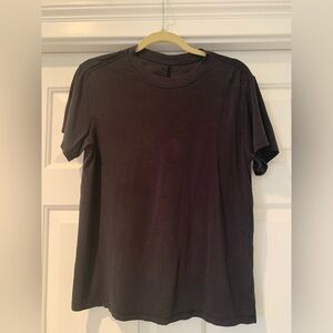 Lululemon All Yours Tee Black Size 6
